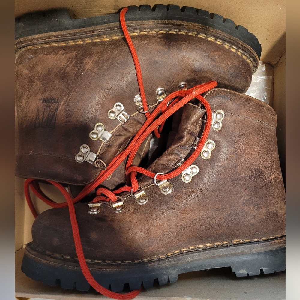 Vintage Tecnica Boots, Men's 8, Brown, Leather Uppers